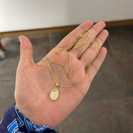 Cadena Oro laminado medalla virgen de Guadalupe diamantes